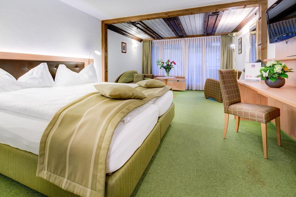 Alpen Resort Zermatt Exterior photo