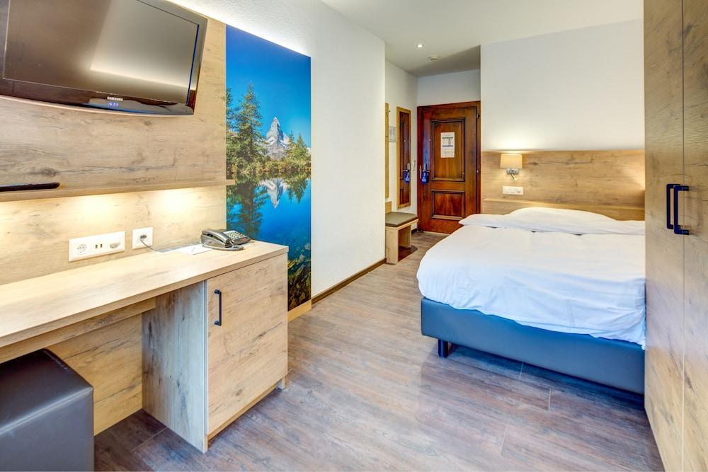 Alpen Resort Zermatt Exterior photo