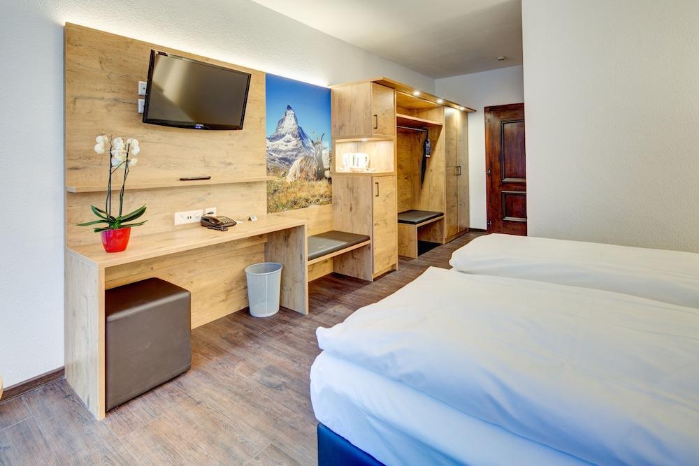 Alpen Resort Zermatt Exterior photo